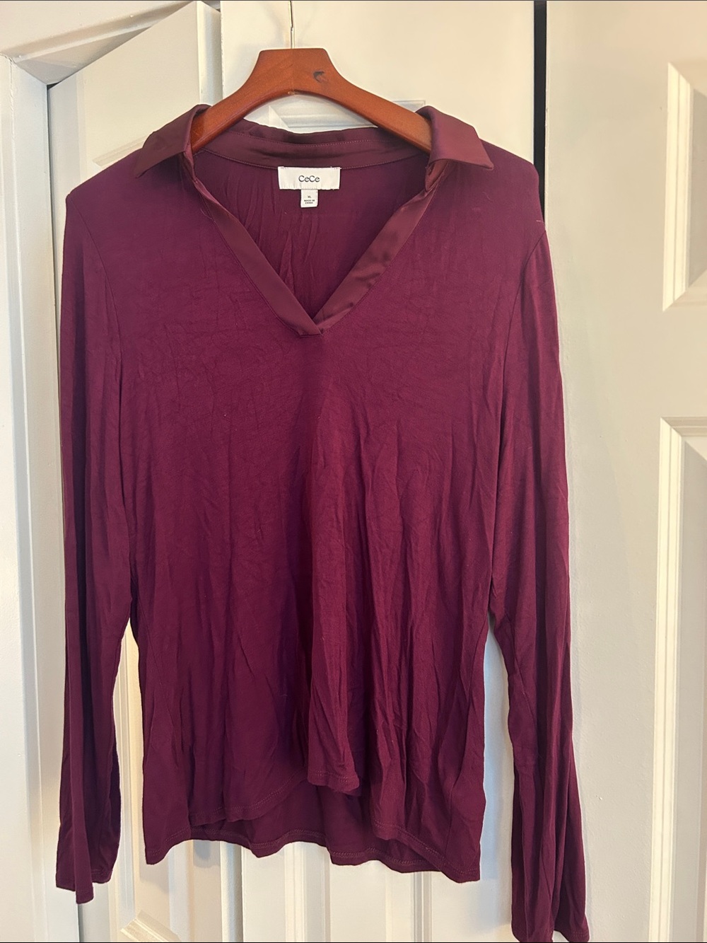 CeCe Long-Sleeve V-Neck Collared Top in Plum